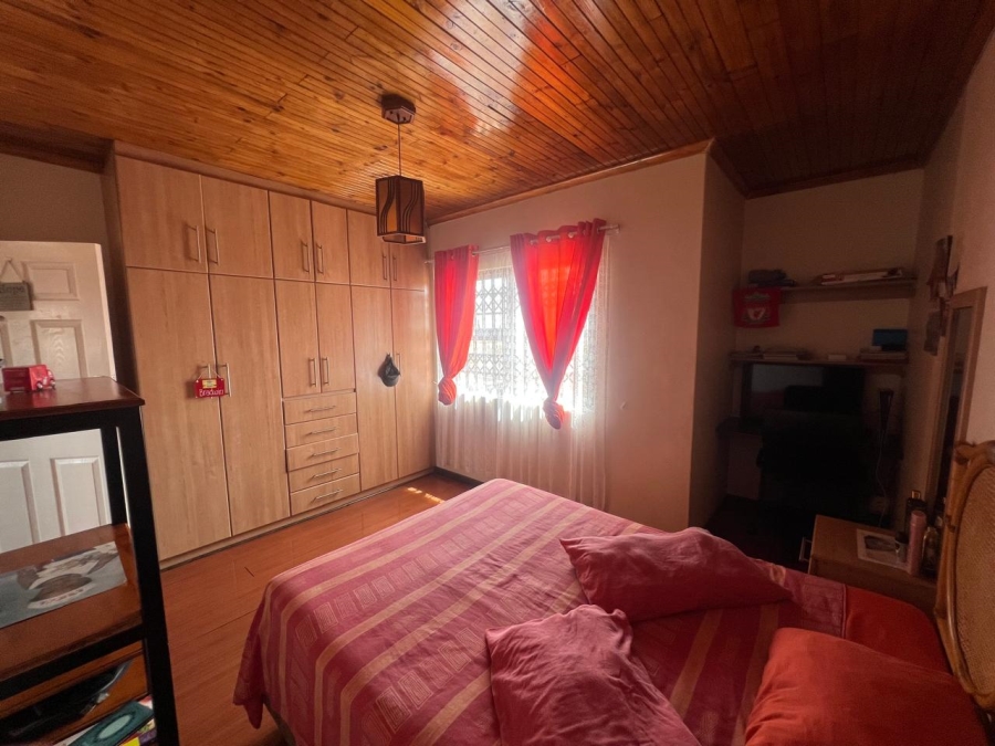 7 Bedroom Property for Sale in Heath Park Eastern Cape